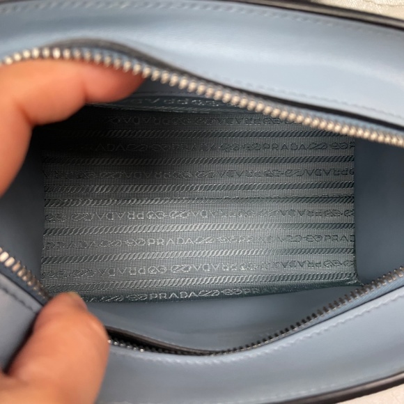 Saffiano Leather Prada Monochrome Bag - Picture 9 of 14